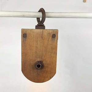 Antique Wooden Block Single Sheave Barn Pulley (027)