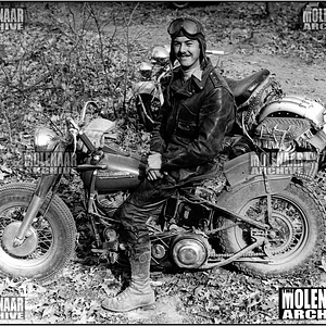 Vintage Photo “Modified Bob-Job” Illiana Speedway Molenaar Harley ’52
