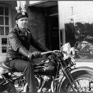Vintage Photo Al Molenaar Southside Harley-Davidson 1947 Knucklehead