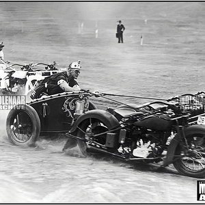 Vintage Harley Davidson Motorcycle PHOTO – 1930’s Motorcycle Chariot Races